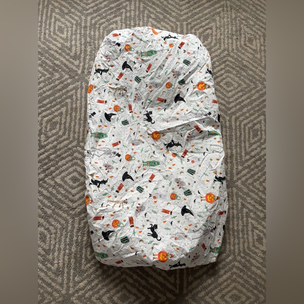 Rifle Paper Co. x Pottery Barn Kids crib sheet